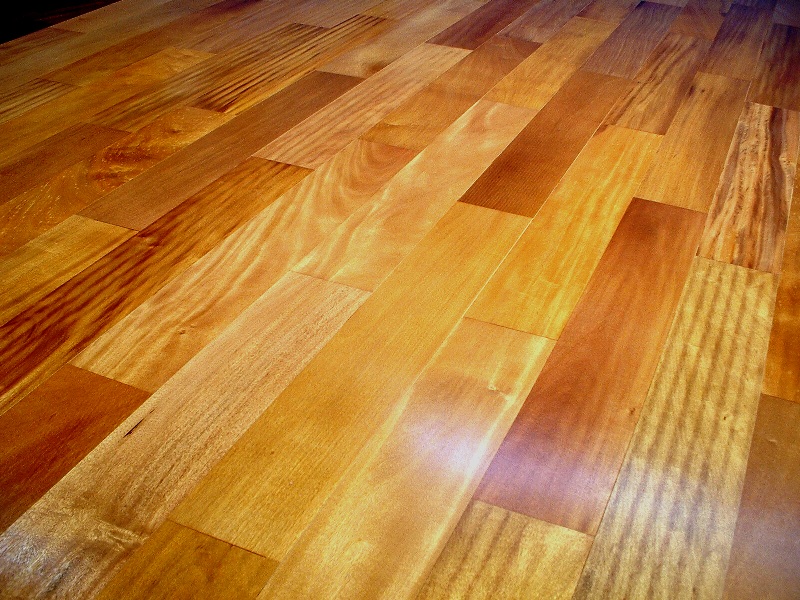 ASSOALHO DE GARAPEIRA TÁBUAS COMPRIDAS